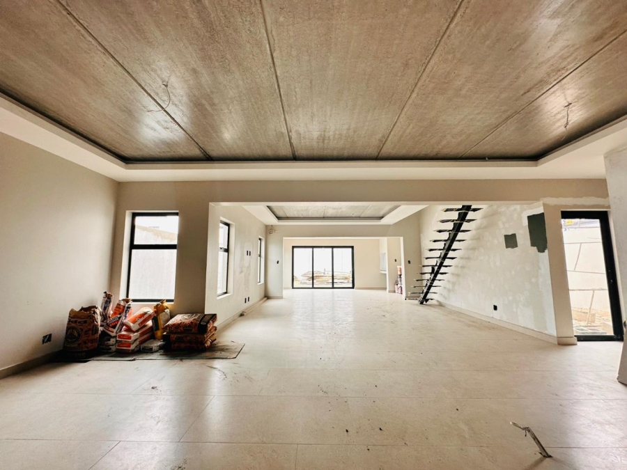 3 Bedroom Property for Sale in Sandown Western Cape